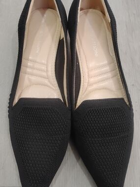 Adrienne Vittadini Black Knit Pointed-Toe Slip-On Flats